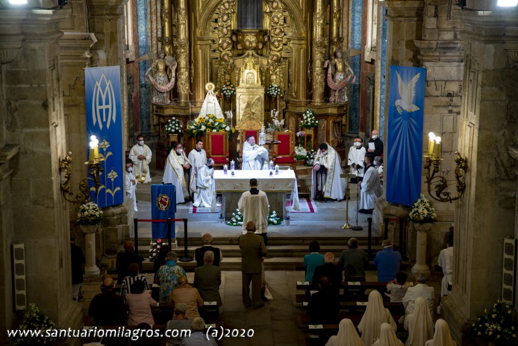 Acto Eucarístico ante el Santísimo