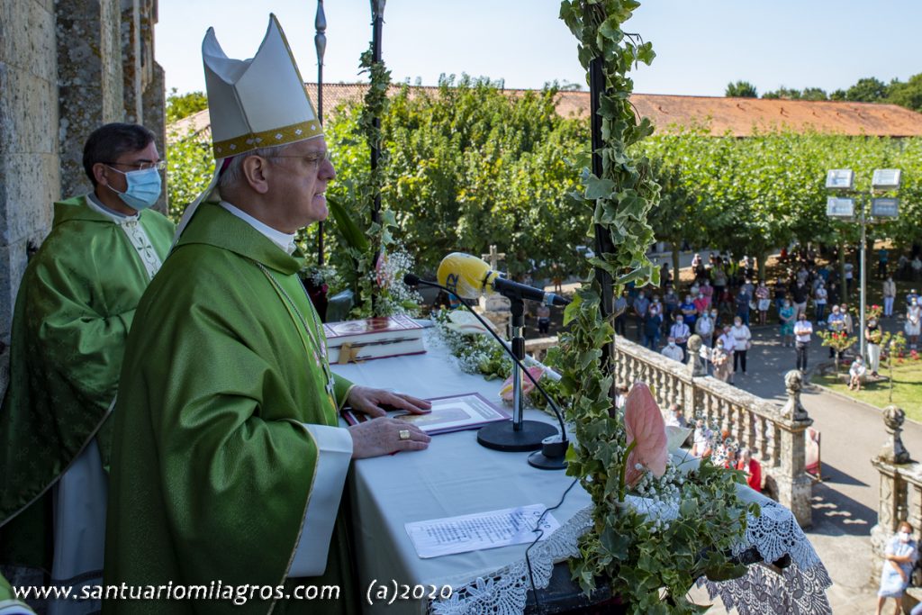 Monseñor D, Leonardo Lemos, Eucaristía 12 h